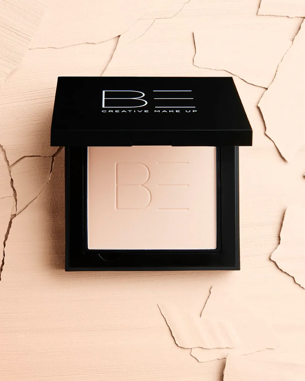 be creative make up flawless compact FOUNDATION