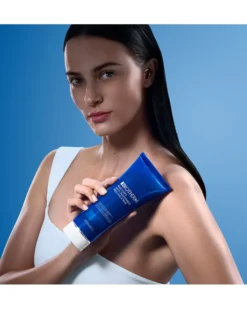 biotherm biocorps Anti-roughness peeling scrub