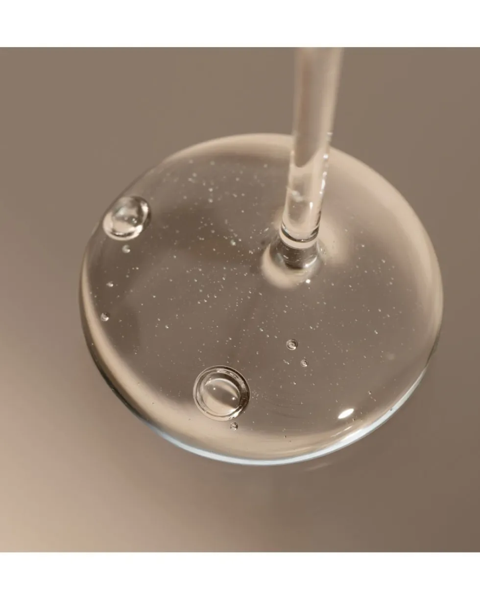clay and glow 2% hyaluronic acid serum Serum
