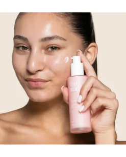 clay and glow hydrating moisturizer HYDRATERENDE DAG- EN NACHTCRÈME