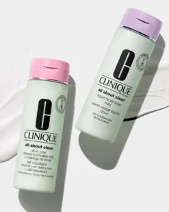 clinique all about clean™ all-in-one cleansing micellar milk + makeup remover MICELLAIRE GEZICHTSREINIGER & MAKE-UP REMOVER - ZEER DROGE TOT GEMENGDE HUID