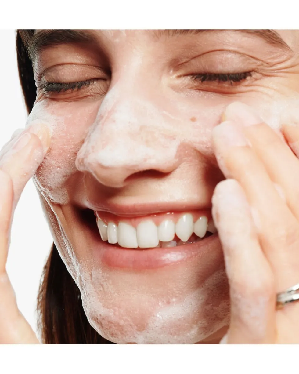 clinique all about clean Navulling Zachte Vloeibare Gezichtszeep – Voor droge tot gemengde huid