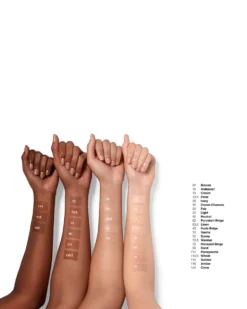 clinique superbalanced™ makeup FOUNDATION - NATUURLIJK MAT - GEMENGD DROGE TOT VETTE HUID