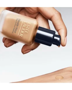 estée lauder double wear Foundation pomp