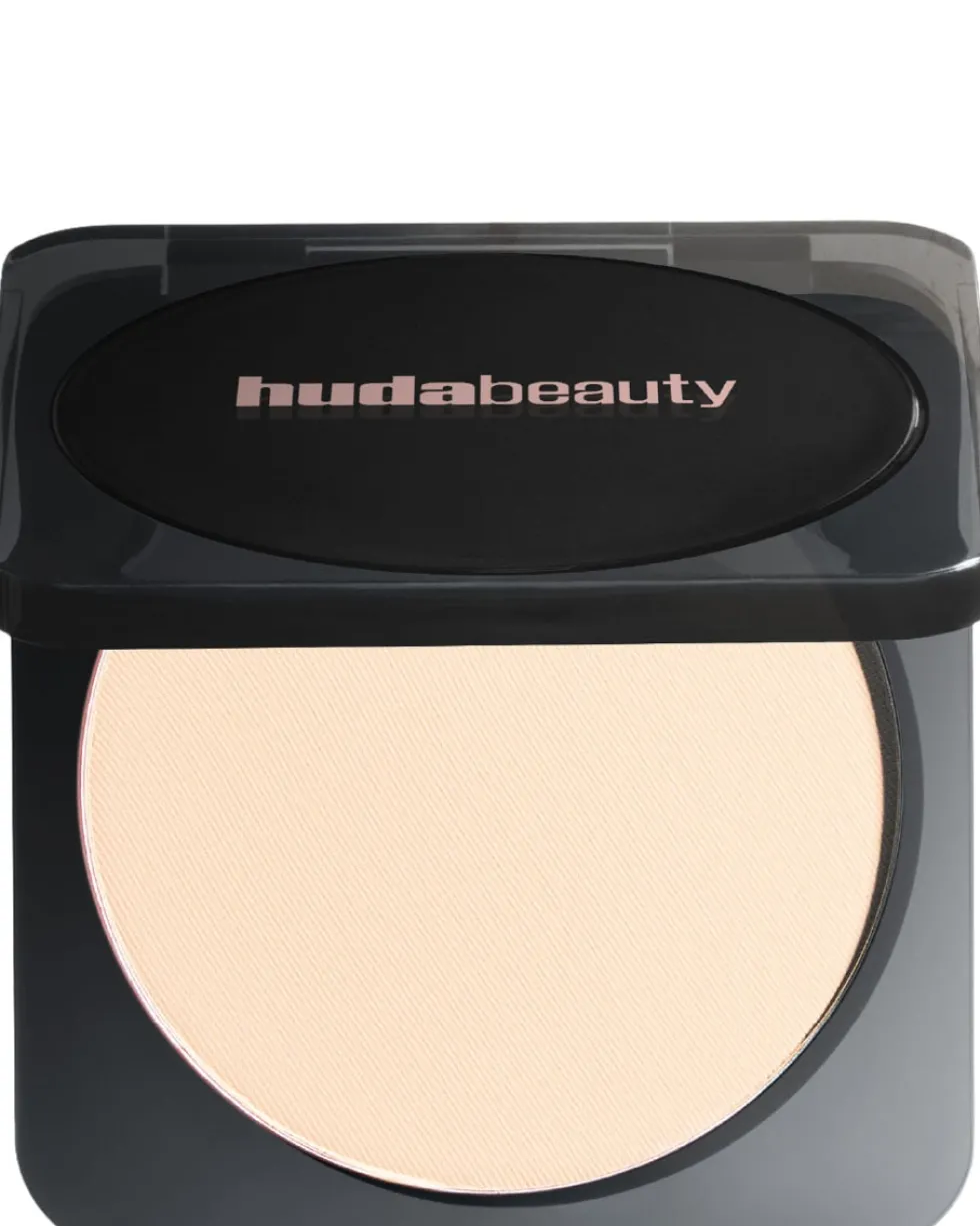 huda beauty easy bake PRESSED POWDER