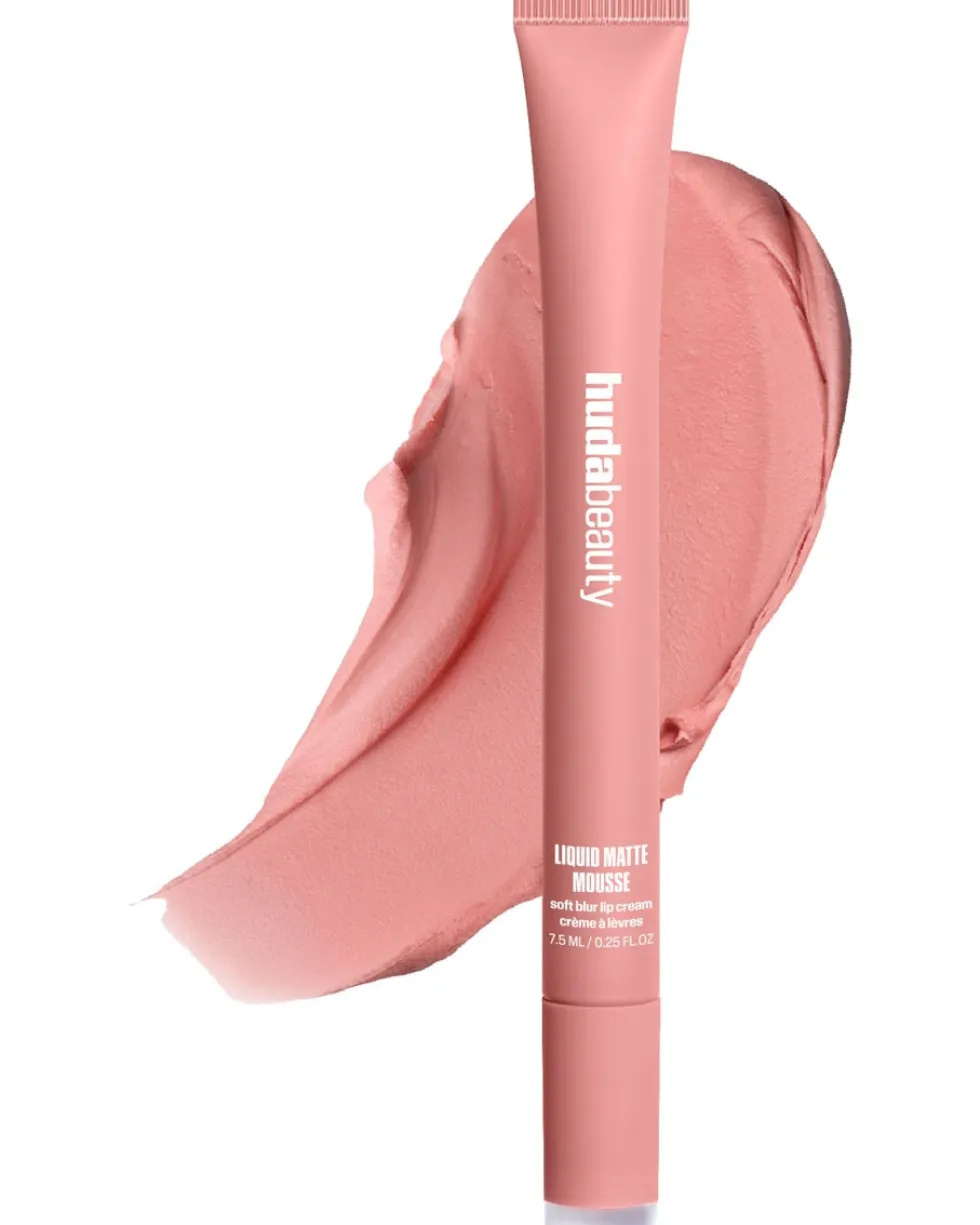huda beauty liquid matte mousse SOFT BLUR LIP CREAM