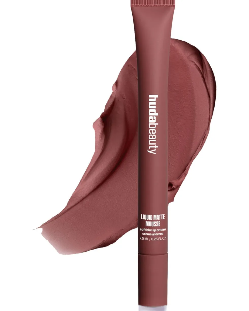 huda beauty liquid matte mousse SOFT BLUR LIP CREAM