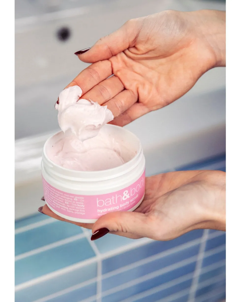 ici paris xl bath & body Bodyscrub Apple & Vanilla Scent
