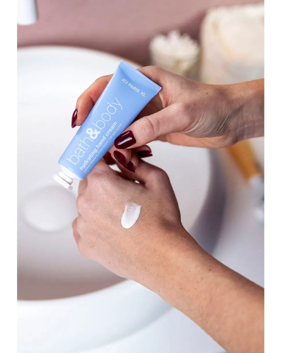 ici paris xl bath & body Hydraterende handcrème Cotton flower & Violet Scent