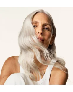 olaplex core NO. 5P BLONDE ENHANCER™ TONING CONDITIONER