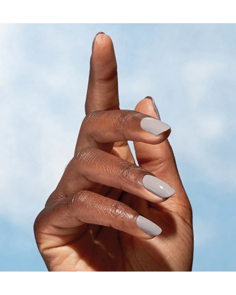opi nature strong - kleuren DAWN OF A NEW GRAY