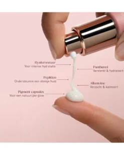 queen tarzi dream The Dream Tinted Moisturizer