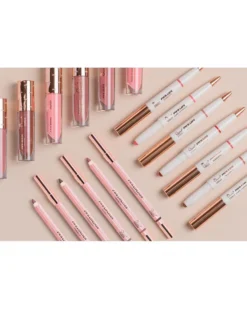 queen tarzi lip liner PWR Lipliner