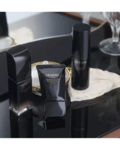 sensai radiant glow Foundation